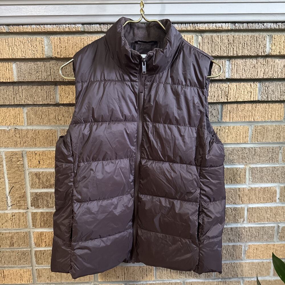 Gap Vest Womens Sz M Chocolate Brown Puffer Full Zip Warm Comfort Outdoor Light